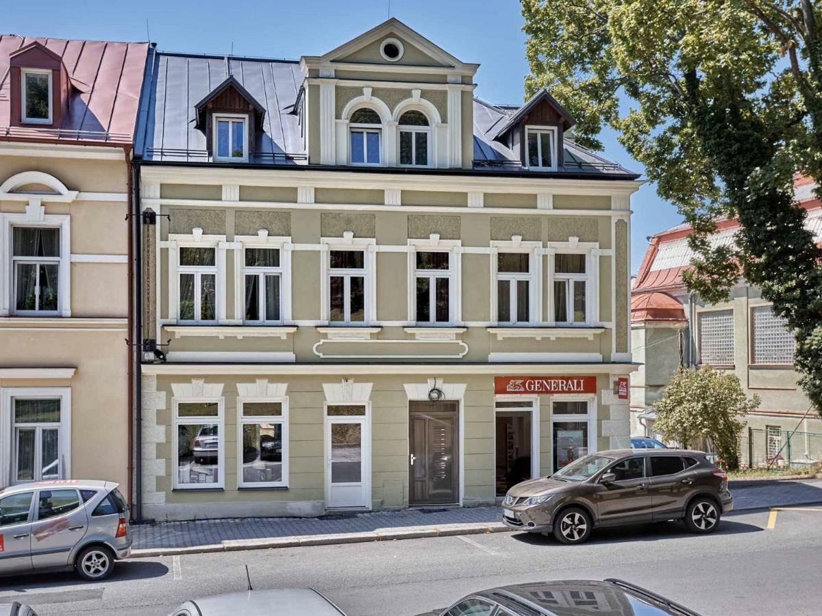 Apart House Plesia2 Mariënbad Buitenkant foto